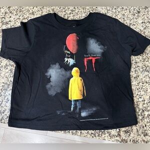 Black Pennywise/It T-shirt, Kids Large